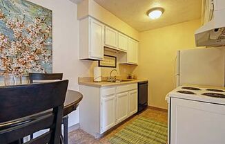 1 bed, 1 bath, 720 sqft, $985, Unit 909-25