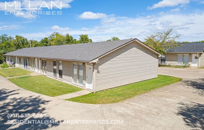 211 Oak St. Apartments