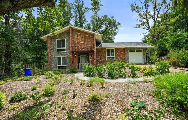 6428 EARLHAM DR