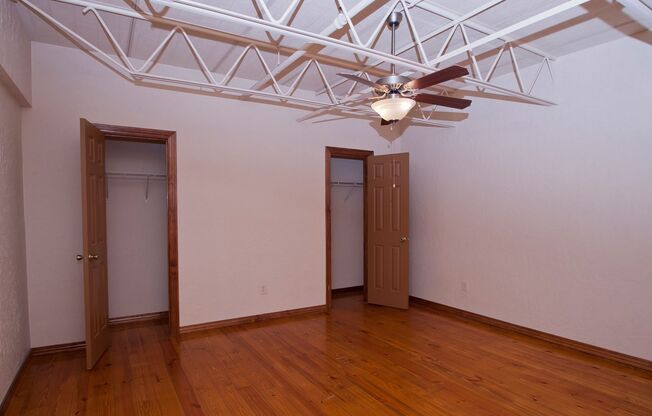 3 beds, 2 baths, 1,300 sqft, $1,575, Unit AW 108