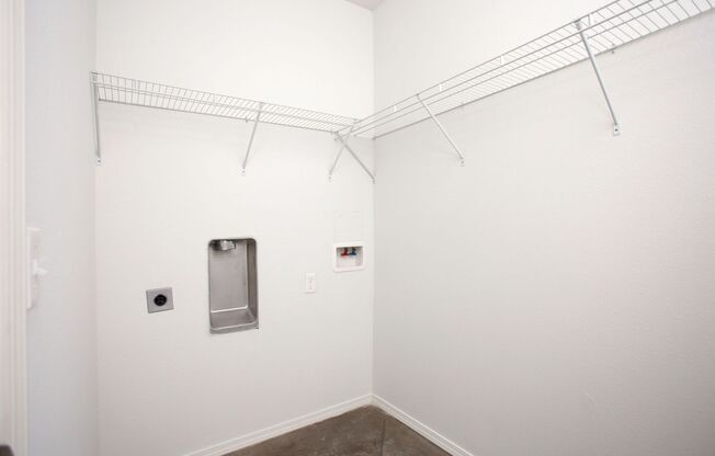 2 beds, 1 bath, 918 sqft, $1,278, Unit 9201 - 4428