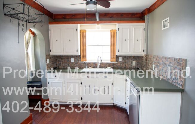 3 beds, 1.5 baths, $1,950