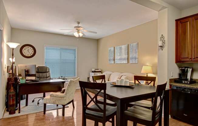 Prairie Vista Dining Room Apartment Rentals Williston, North Dakota