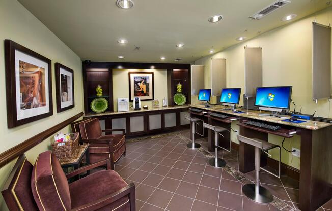 Clubhouse Business Center