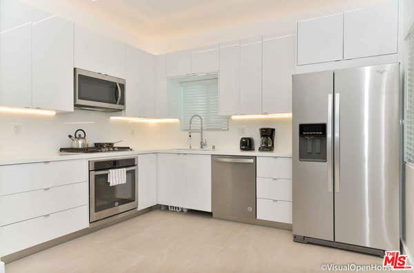 3 beds, 2 baths, 1,484 sqft, $7,500, Unit 108