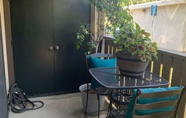 1 bed, 1 bath, $2,350