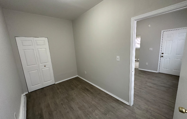 1131 MAIN ST