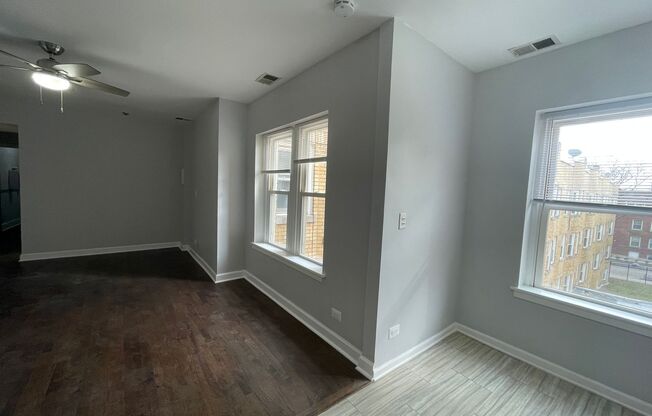 3 beds, 2 baths, $2,495, Unit 4515-3D