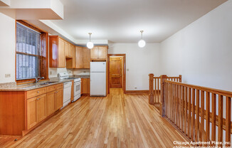 2704 N Mildred Ave D