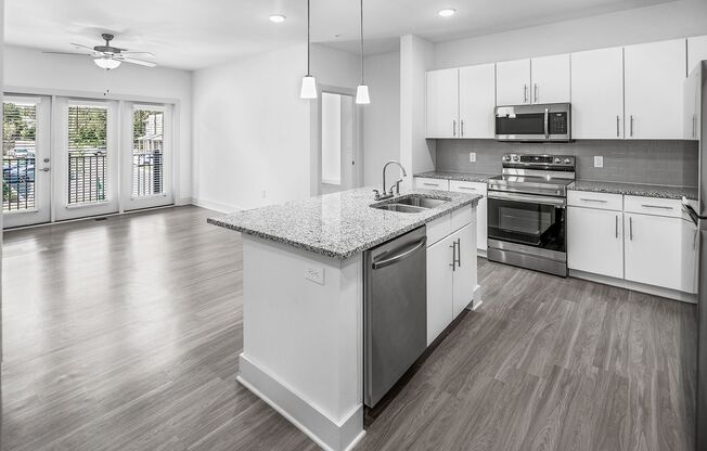 2 beds, 2 baths, 1,273 sqft, $1,995, Unit 4100