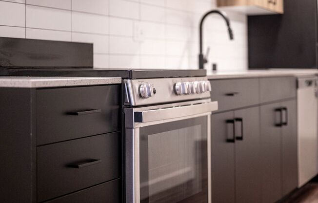 Studio, 1 bath, 350 sqft, $1,500, Unit 314