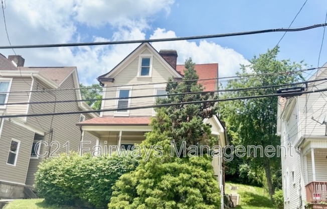 1222 BROADWAY AVE
