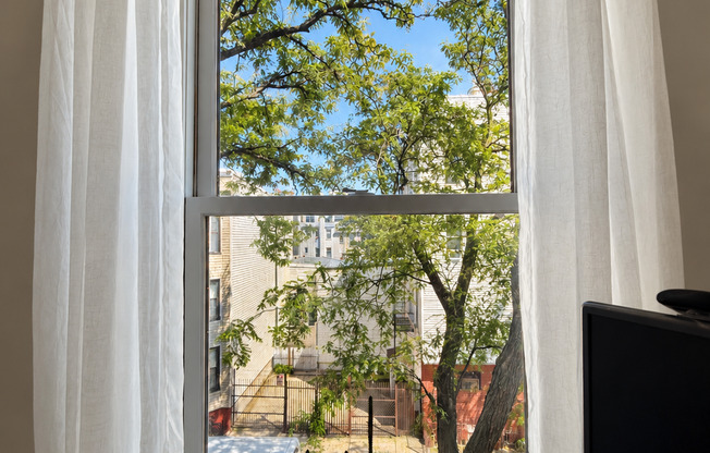 123 GUERNSEY ST