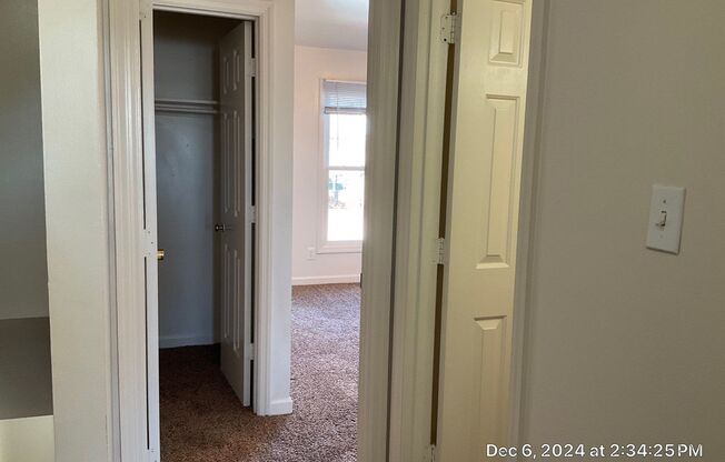 2 beds, 1.5 baths, 1,075 sqft, $1,450, Unit 09116-C