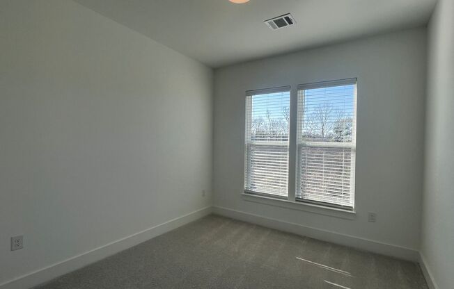 Stunning New Construction in Baton Rouge!