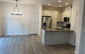 3 beds, 2.5 baths, 1,457 sqft, $2,195, Unit Hatch 785 - 2562