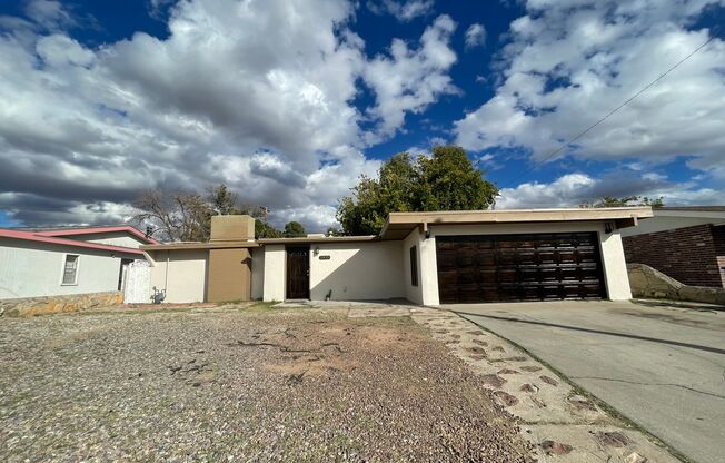 Beautifully Updated 3 Bedroom/2 Bathroom Home w/ 2 Bonus Rooms