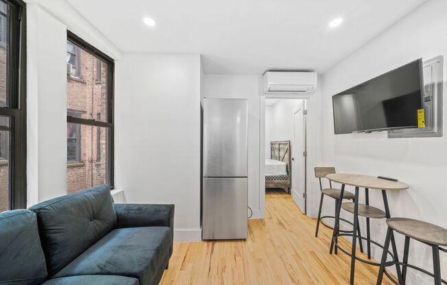 2505-2509 Hoffman BH LLC (2505)