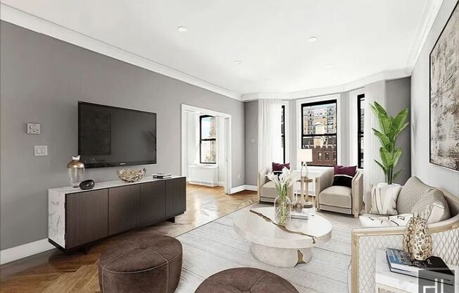 252 W 76 ST