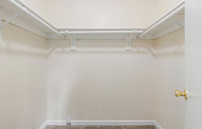 1 bed, 1 bath, 770 sqft, $1,325, Unit 58