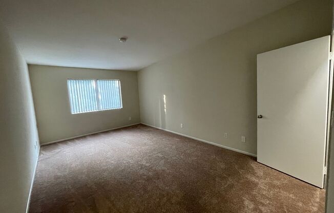 1 bed, 1 bath, 700 sqft, $1,995, Unit 206