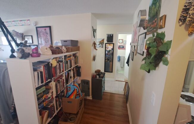 1 bed, 1 bath, 550 sqft, $1,150, Unit 310