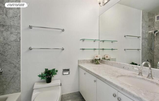 1 bed, 1 bath, 750 sqft, $6,500, Unit 12B