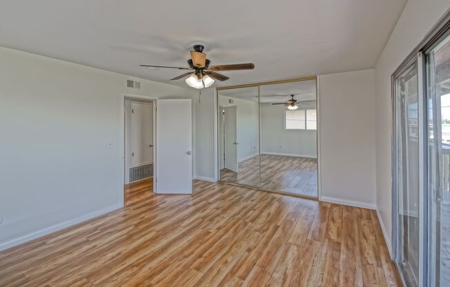 3 beds, 2 baths, $4,000