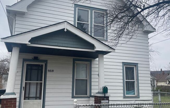 2 beds, 1 bath, 726 sqft, $799, Unit Unit #2 RENT SPECIAL. $250 GIFT CARD IF MOVED IN BY 3/31/25