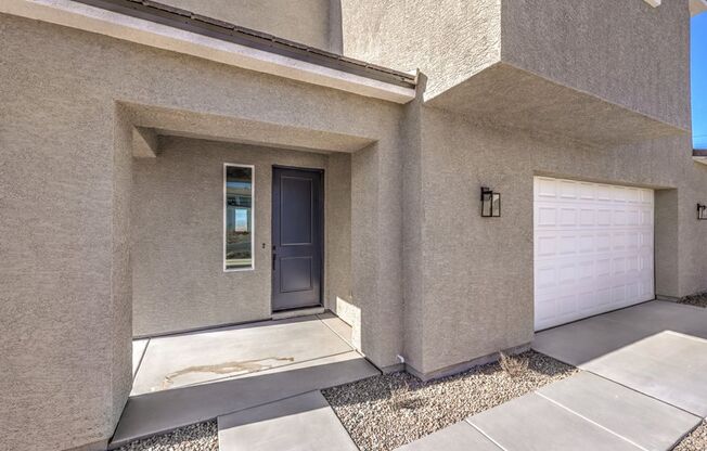 Strip View - Custom Home - Immediate Move In - Horse Property