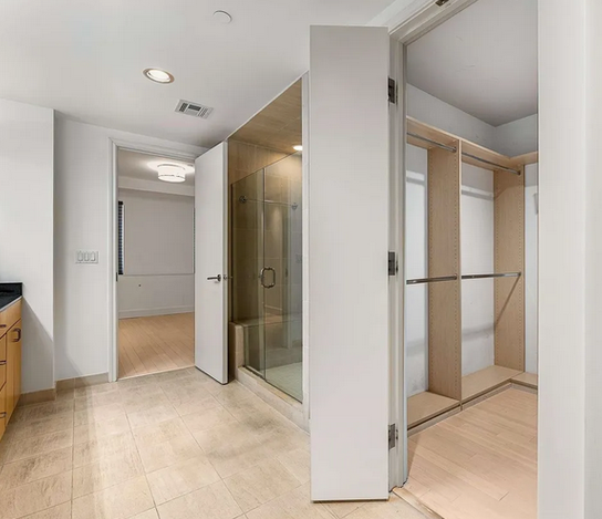 1505 Elm St