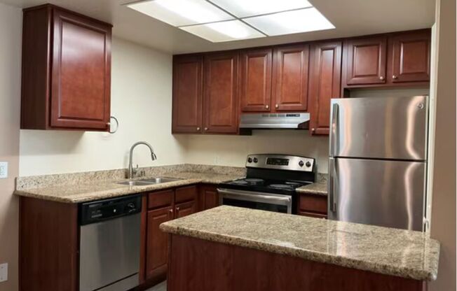 1 bed, 1 bath, 650 sqft, $1,595, Unit 113 - Stainless Package