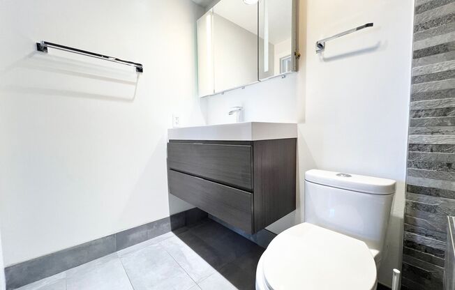 2 beds, 2 baths, $1,500, Unit # 1074