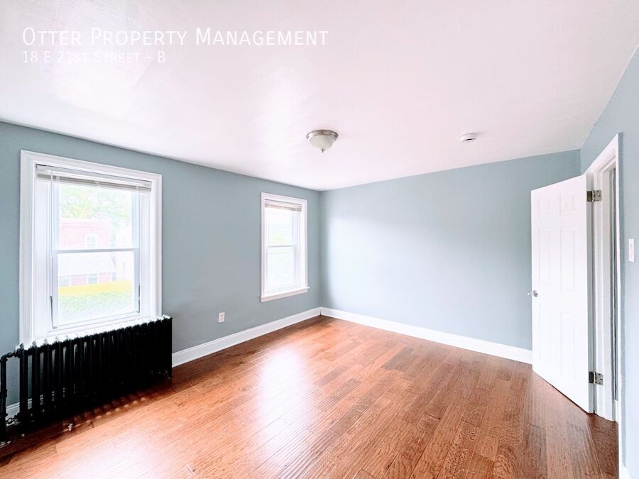 18 E 21 ST