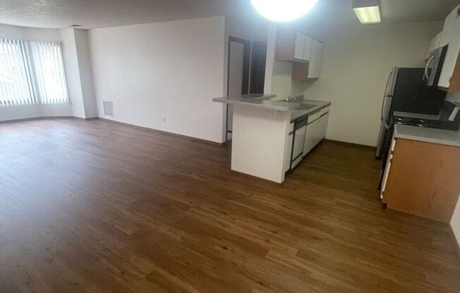2 beds, 2 baths, 1,050 sqft, $1,260, Unit 110
