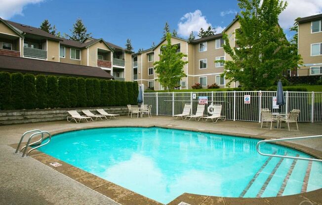 2 beds, 1 bath, 966 sqft, $1,875, Unit B104