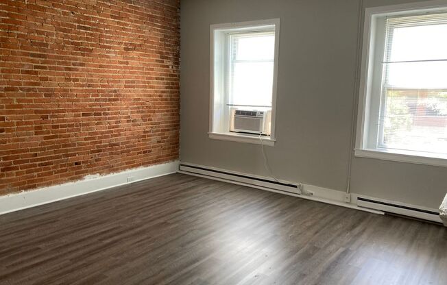 1 bed, 1 bath, 900 sqft, $1,349, Unit 50-6