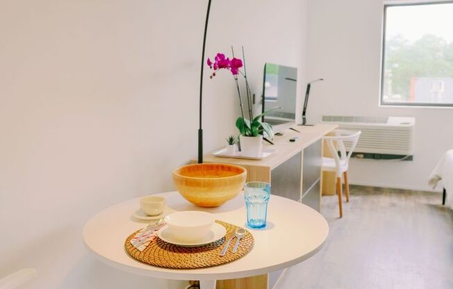 1 bed, 1 bath, 495 sqft, $1,650