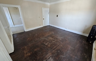 1374 W 406