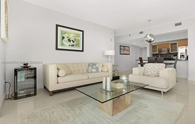 2 beds, 2.5 baths, $6,500, Unit # 3710
