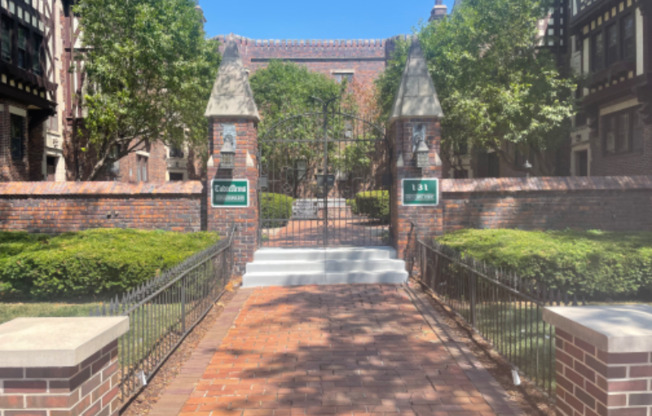 131 S 39 ST