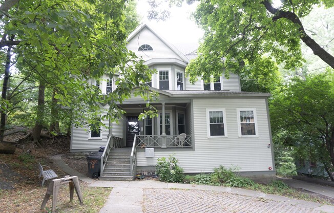 18 Robeson St.