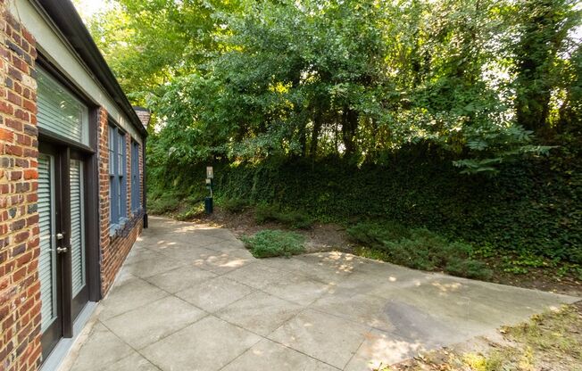 1 bed, 1 bath, 587 sqft, $995, Unit 205