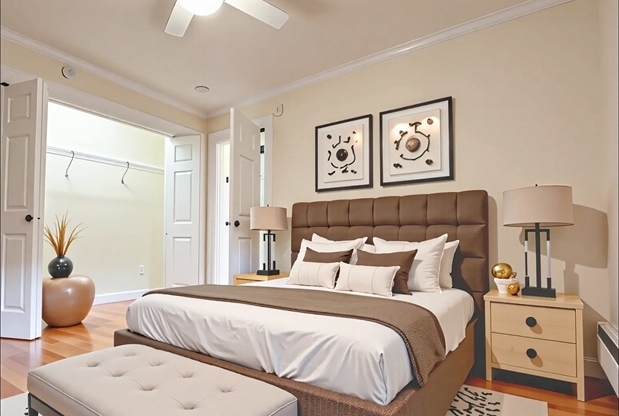 219 Commonwealth Ave