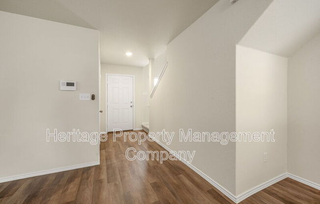 13758 PROSPECTOR POST