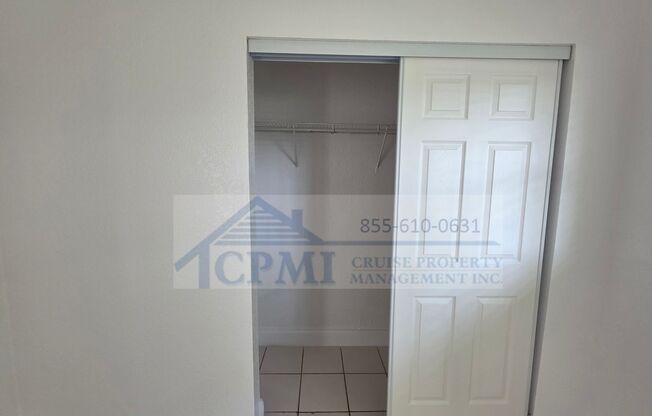 2 beds, 2 baths, 875 sqft, $1,995, Unit 557