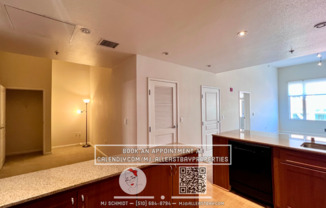 Sunny 1 bedroom in Emeryville, includes parking, amenities, & Washer/Dryer in unit!