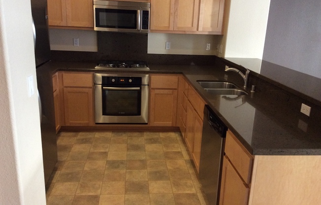 Opportunity Knocks! Updated Tri-Level property right off the 680!