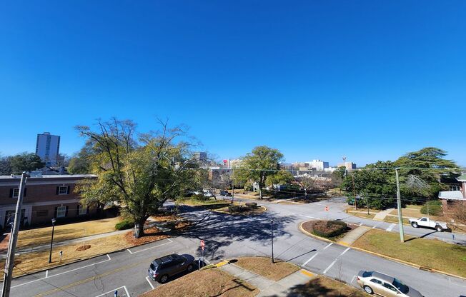 1 bed, 1 bath, 650 sqft, $1,400, Unit 408