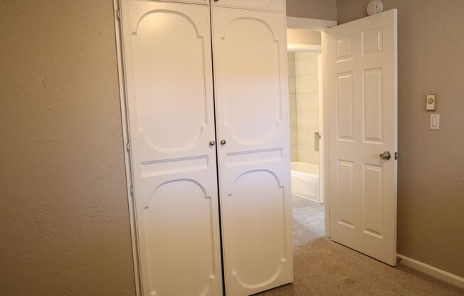 3 beds, 1 bath, $2,150